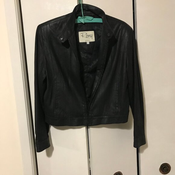 Remy Ladies Black Leather Jacket Size Small - Picture 6 of 6